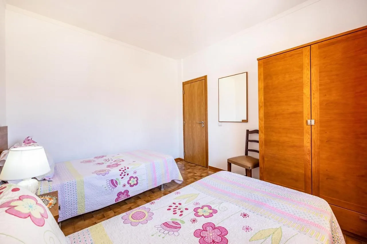 Villas Brites Nº4 Burgau Apartment